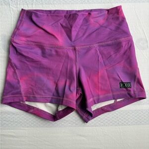 FLEO Women's Shorts